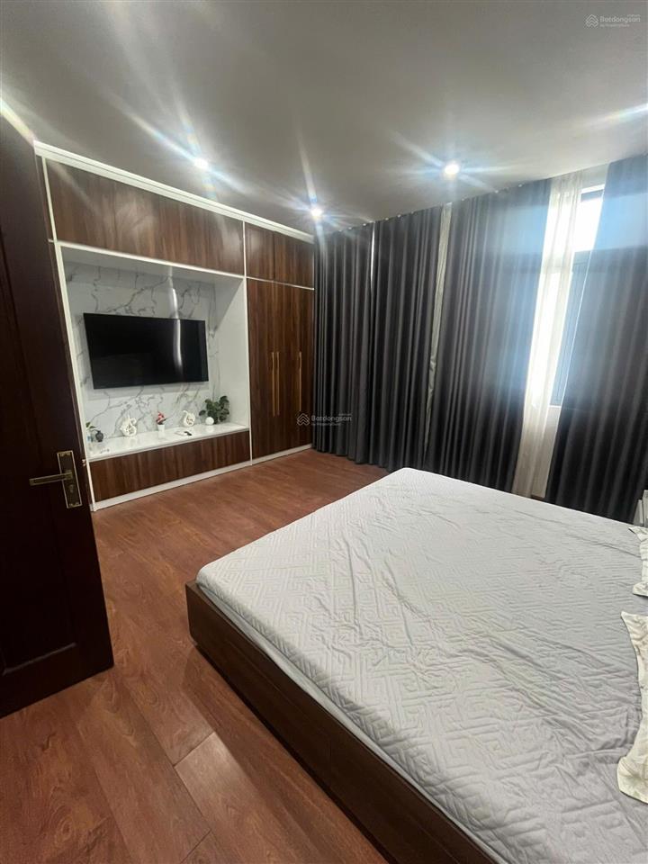 Hàng hot! cho thuê biệt thự 150m2 full đồ đẹp, có thang máy  chỉ 24tr/th tại vinhomes ocean park