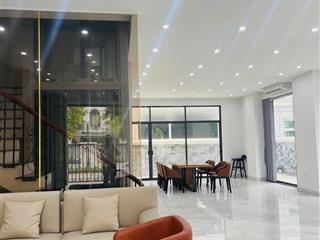 Hàng hot! cho thuê biệt thự 150m2 full đồ đẹp, có thang máy  chỉ 24tr/th tại vinhomes ocean park
