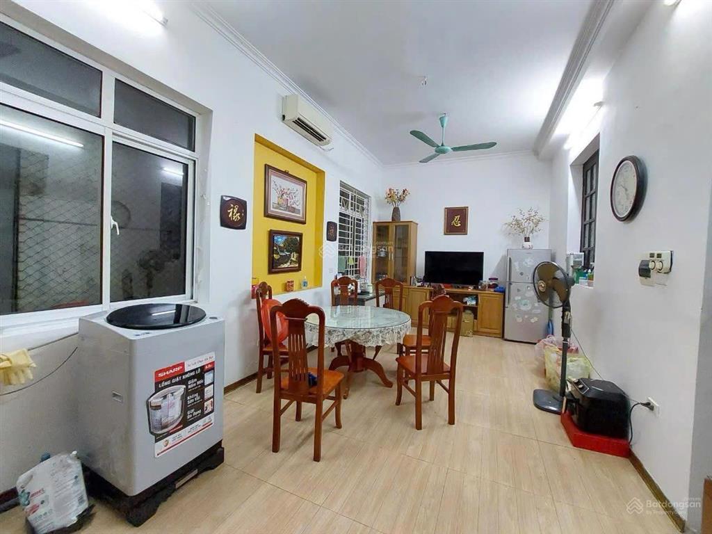 Cho thuê bt đẹp 35 triệu, 450m2 ở hoàng quốc việt, nghĩa tân, cầu giấy, hà nội