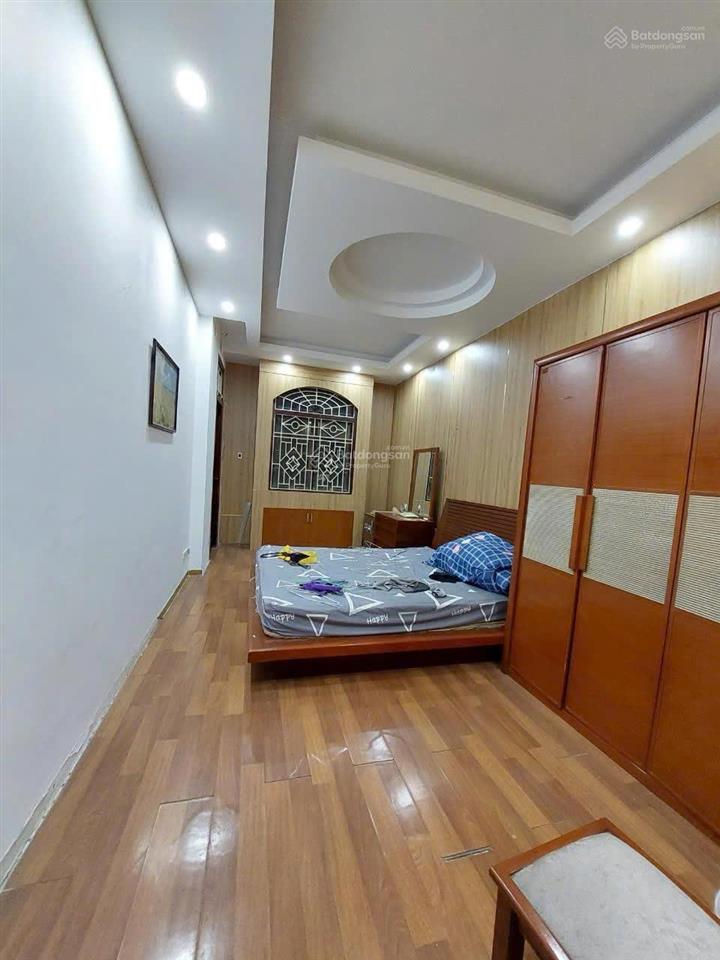 Cho thuê bt đẹp 35 triệu, 450m2 ở hoàng quốc việt, nghĩa tân, cầu giấy, hà nội