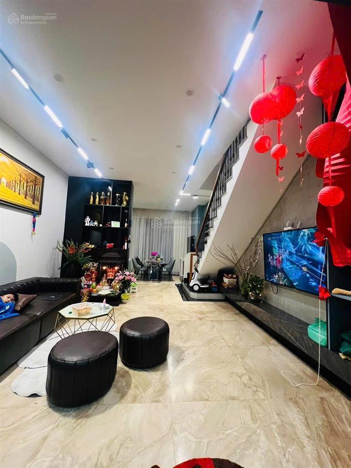 Bán nhà mặt phố tại bình hòa 15 full nội thất cao cấp
