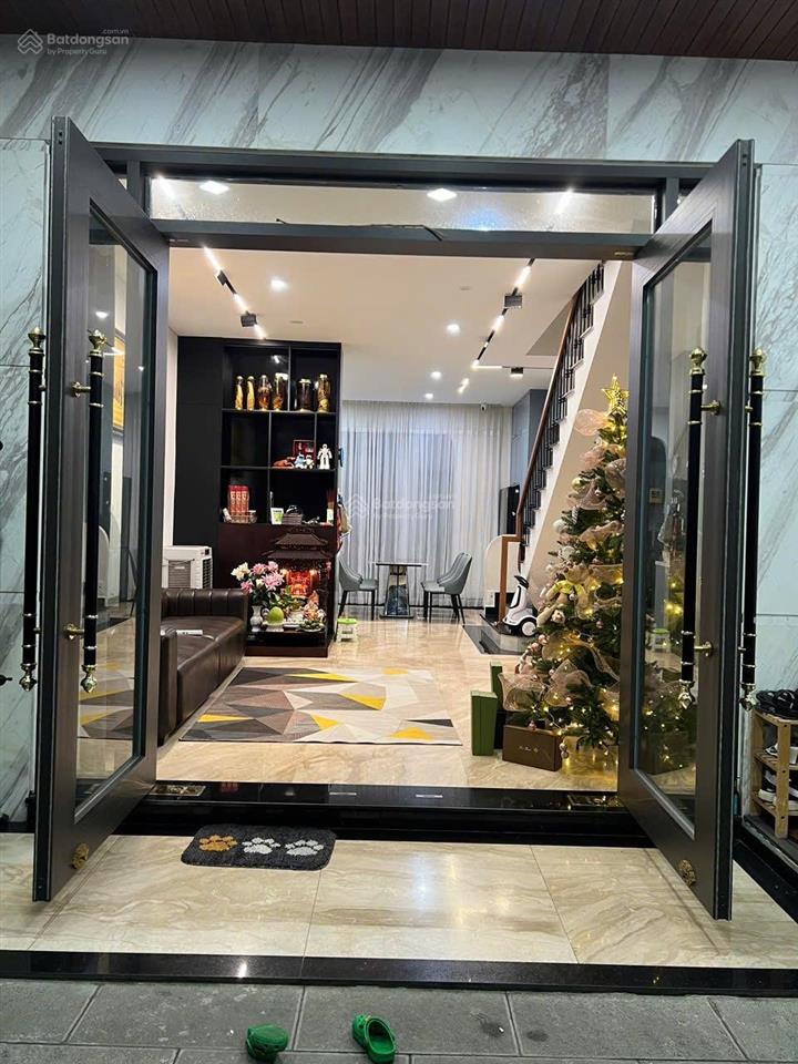 Bán nhà mặt phố tại bình hòa 15 full nội thất cao cấp