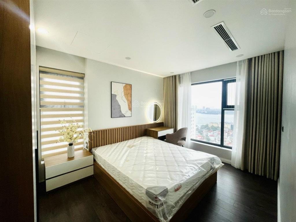 Cho thuê cc 3pn full nội thất tại tây hồ residence, 18 triệu/th, 118m2