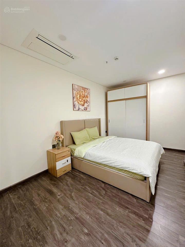 Cho thuê 3pn cc n01  t5 ngoại giao đoàn, 19 triệu/th, 122m², view đẹp