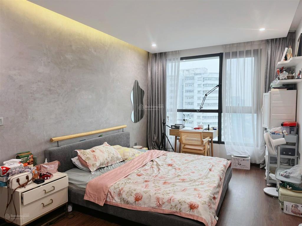 Bán căn hộ cc tại 6th element, 9,4 tỷ, 83m2, 2pn + 2wc + đầy đủ nội thất, uy tín