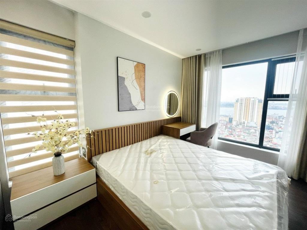 Cho thuê cc n03  t2 ngoại giao đoàn, giá thỏa thuận, 121m2, 3pn, 2wc, đầy đủ nội thất
