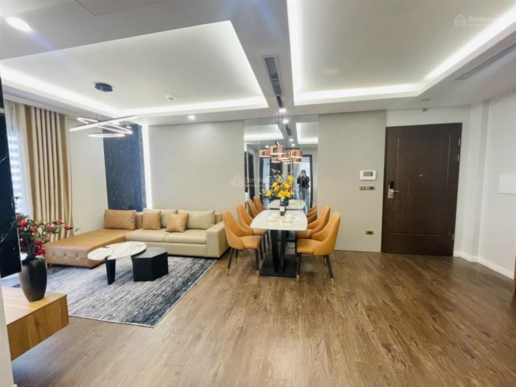 Cho thuê cc n03  t2 ngoại giao đoàn, giá thỏa thuận, 121m2, 3pn, 2wc, đầy đủ nội thất