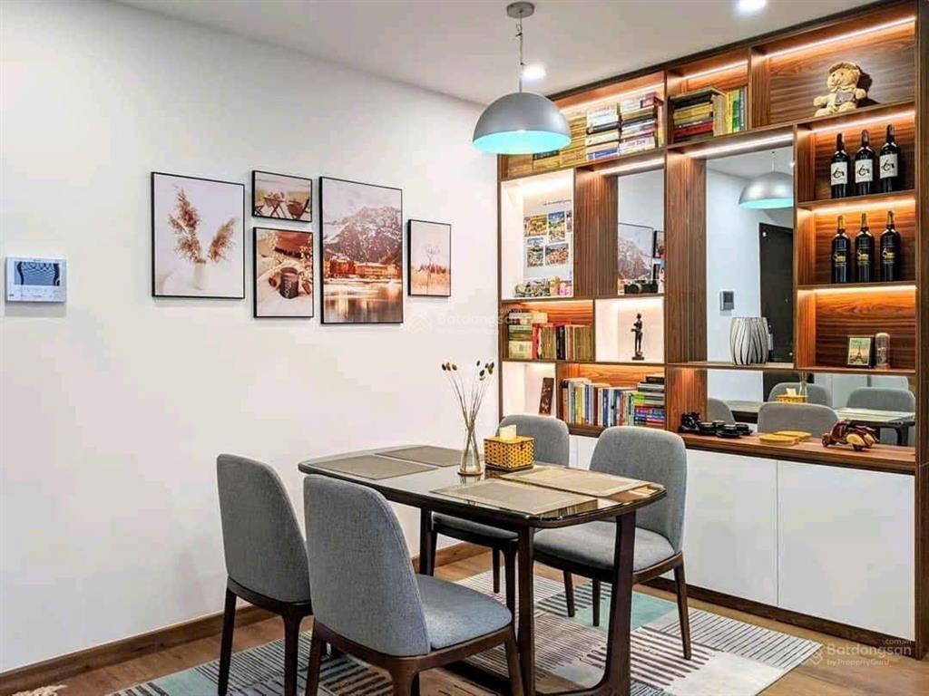 Cho thuê chung cư 2pn, 2wc 83m2 tại 6th element, tây hồ, hà nội