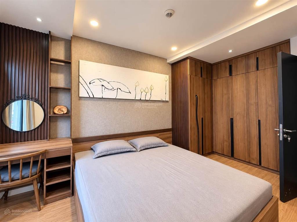 Cho thuê căn hộ 3pn, 2wc, 118m2 tại kosmo tây hồ, bắc từ liêm, hà nội