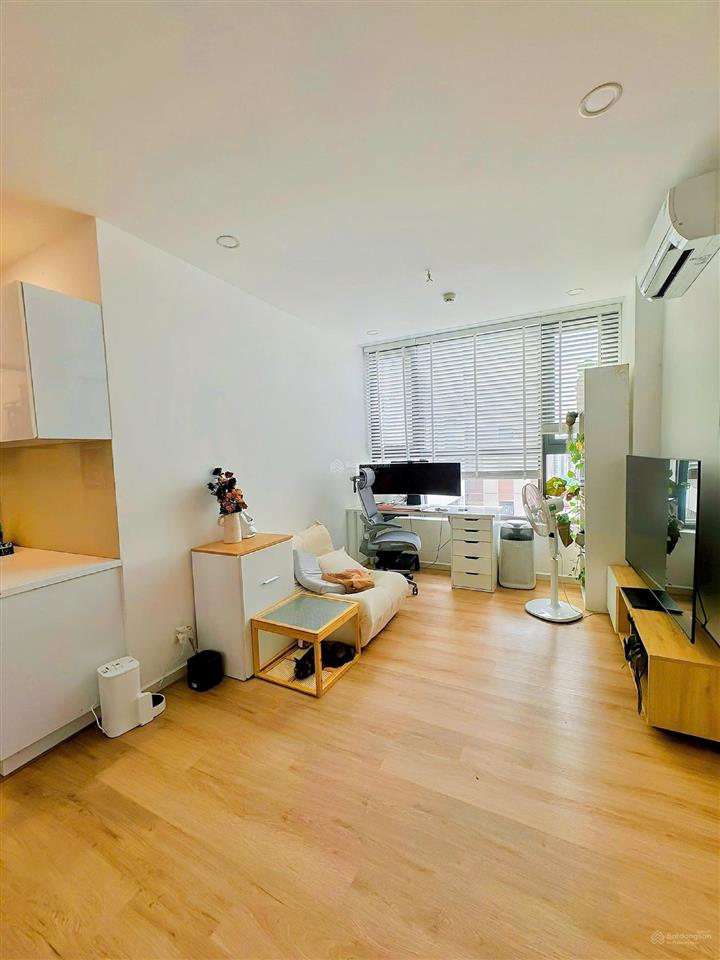 * giá ngộp chỉ trong tháng 4  1pn1wc chỉ 4,890 tỷ  sắn sổ  precia quận 2