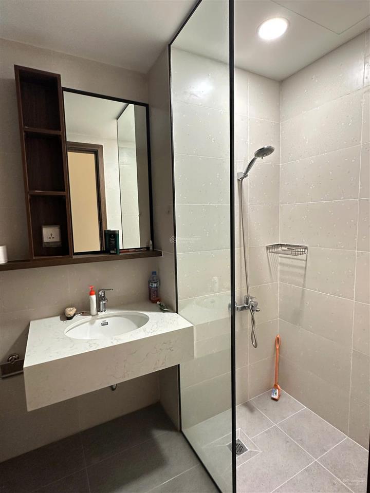 Cho thuê cc 2pn tầng cao full nội thất mới tại celesta rise, 18.5 triệu/ tháng, 80 m2