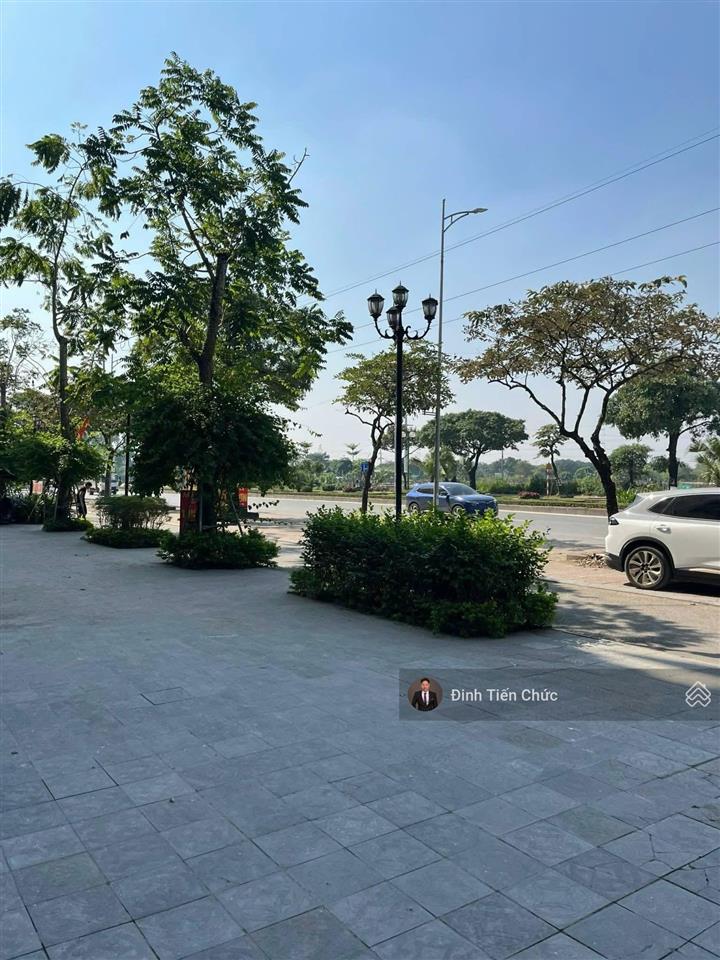 Chính chủ gửi bán shophouse luxury kiến hưng 130m 7 tầng thang máy, trục chính cenco5 giá tốt