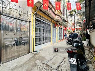 Bán gấp nhà dân xây 39m2,4 tầng 7 tỷ 4pn, 3wc xa la, hà đông