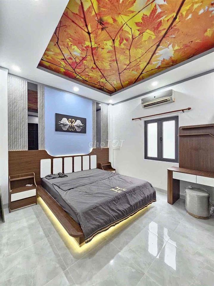 nhà 2 lầu 1 trệt Bình Chuẩn,Thuận An,có nội thất cơ bản,đường 7m