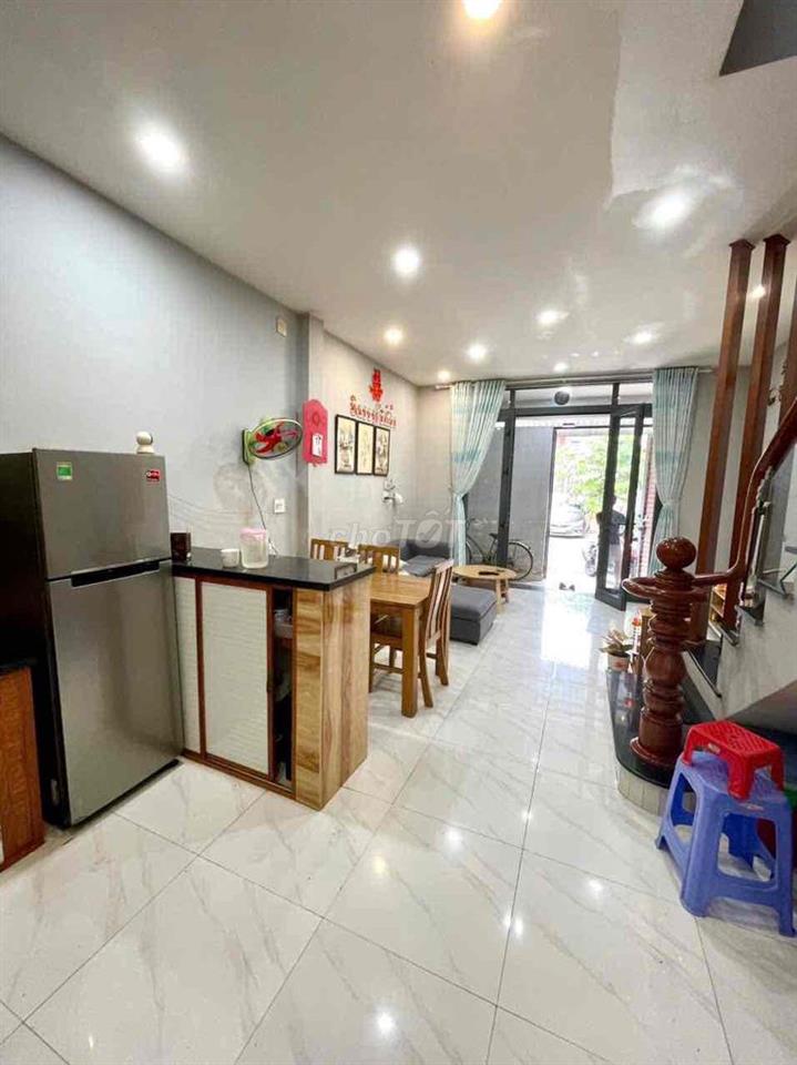 nhà 1 trệt 1 lầu đầy đủ nội thất An Phú,Thuận An.đường 7m