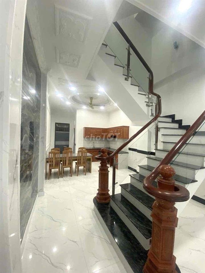 nhà 1 trệt 2 lầu An Phú,Thuận An, Bình Dương, kế đường Phan Đình Giót