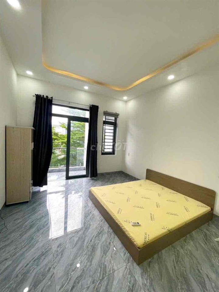 nhà 1 trệt 2 lầu,gần VSIP1,kế đường 22/12,đủ nội thất,đường 7m