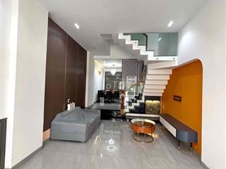 nhà 2 lầu 1 trệt Bình Chuẩn,Thuận An,có nội thất,đường 7m đậu ô tô ok