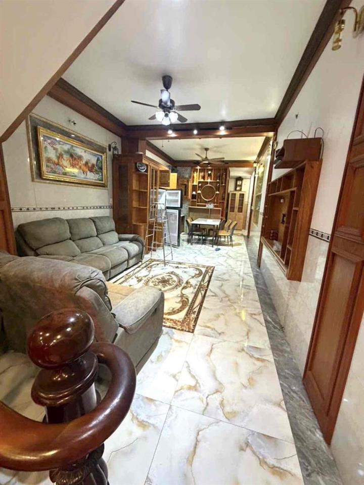nhà 2 lầu 1 trệt Bình Chuẩn,Thuận An,có nội thất,đường 6m