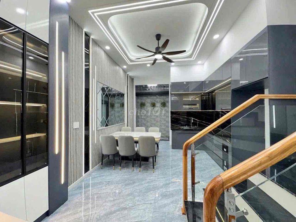 nhà 2 lầu 1 trệt Bình Chuẩn,Thuận An, có nội thất