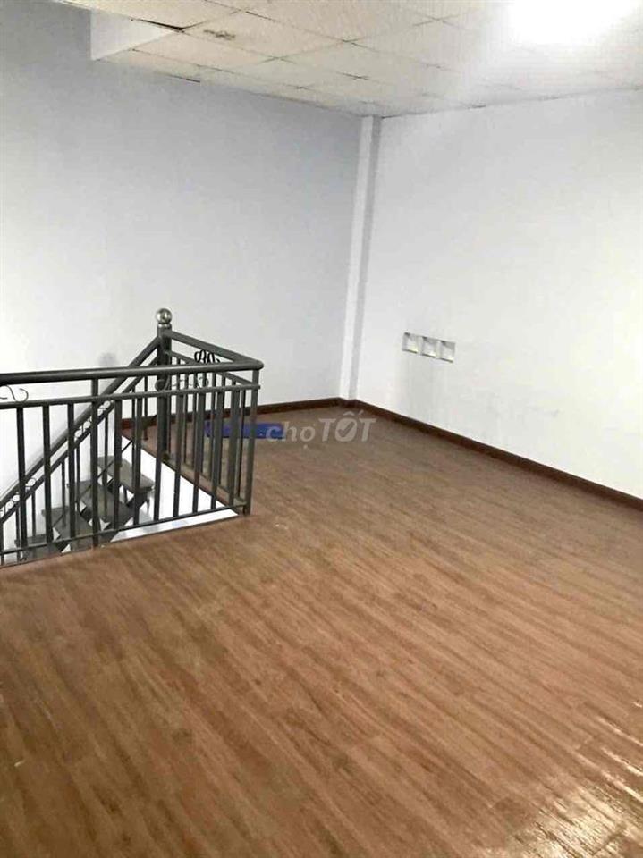 nhà cấp 4 gác lửng THUẬN GIAO kế đường 22/12,VSIP,86m2 2p ngủ,đường 7m