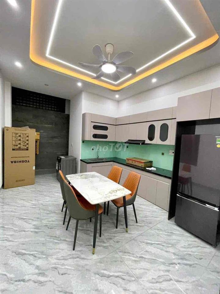 nhà góc 2 mặt tiền có nội thất ,THUẬN GIAO,gần VSIP1,đường 22/12