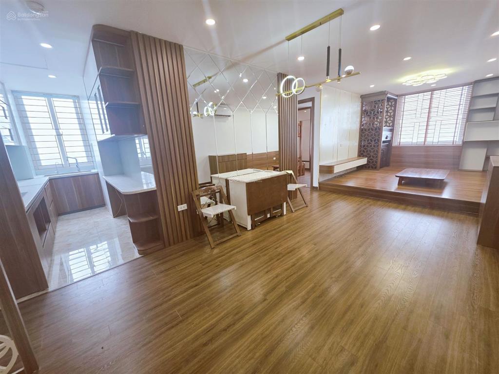 Cần bán căn góc 3 ngủ tòa xp homes star tân tây đô, full đồ, trả giá là bán