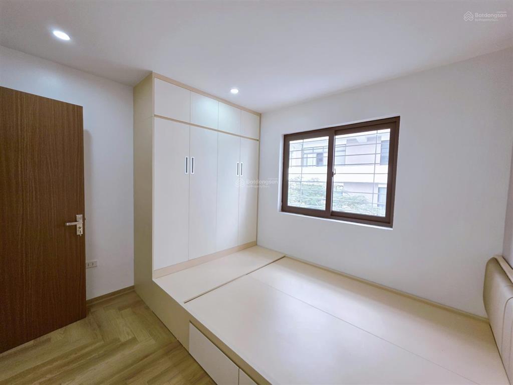 Chính chủ cần tiền bán gấp căn góc 4 phòng ngủ 142m tòa ct3  1 kđt mễ trì hạ, full nội thất xịn