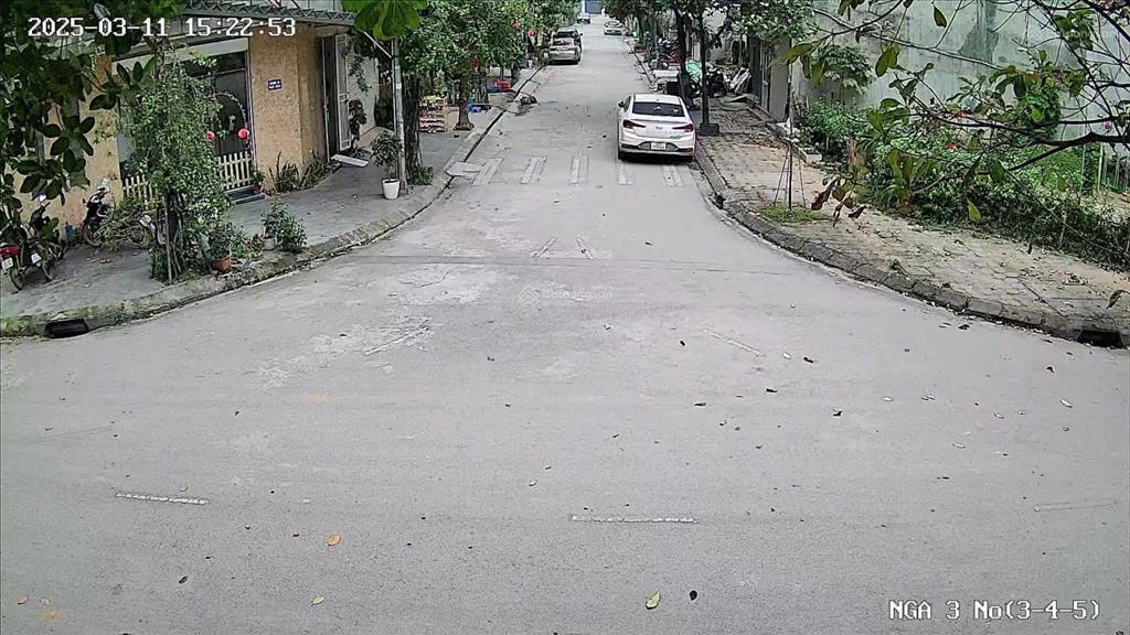 Tôi chính chủ cần bán lô đất 50m2 mặt tiền 5m, đường 18m tại khu a đất dịch vụ gần bến xe yên nghĩa
