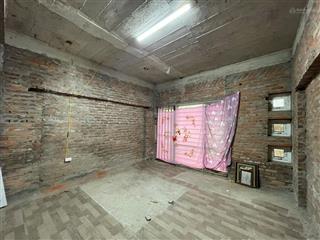 Cho thuê liền kề thô văn phú 90m2, làm kho 8tr