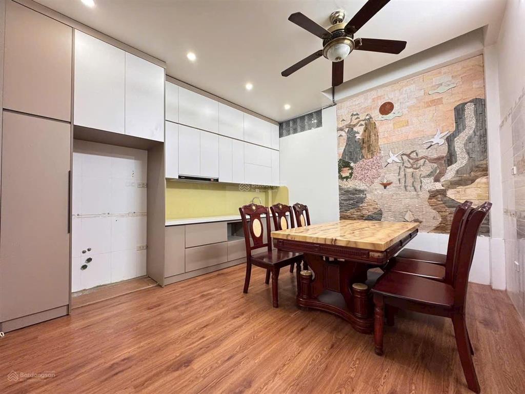 Cho thuê nhà thái hà, đống đa 60m² phù hợp ở nhóm, gia đình, làm văn phòng