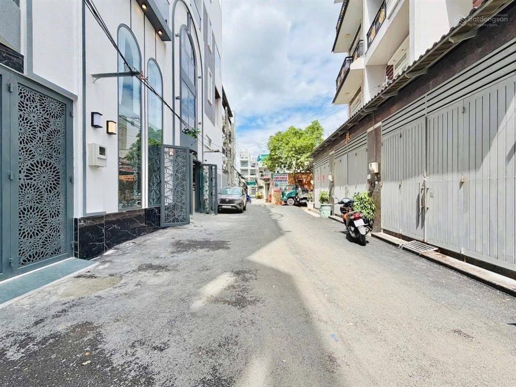 Giảm 400tr  căn siêu phẩm ngang gần 8m  5 lầu thang máy hẻm xe tải thông khu nhiều tiện ích