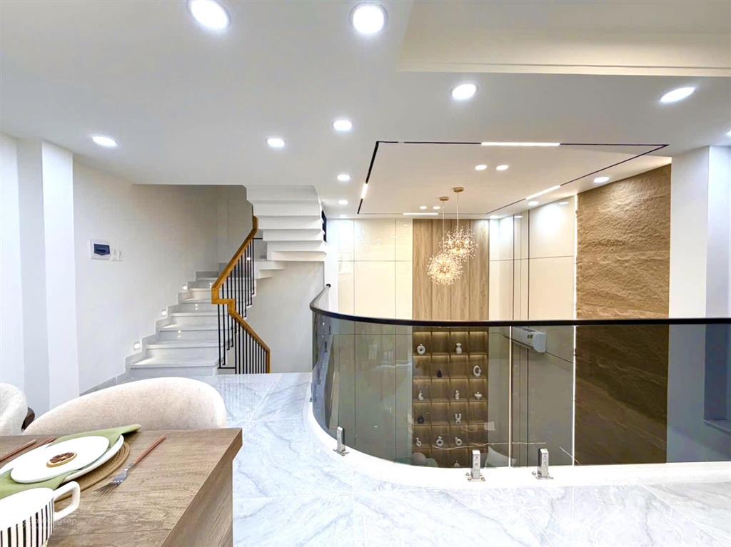 Bán siêu phẩm hẻm xe hơi thông  gần 6m  gần lottemart