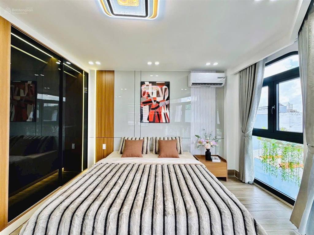 Bán căn góc 2mt giá tốt xe hơi đậu cửa khu dân cư văn minh