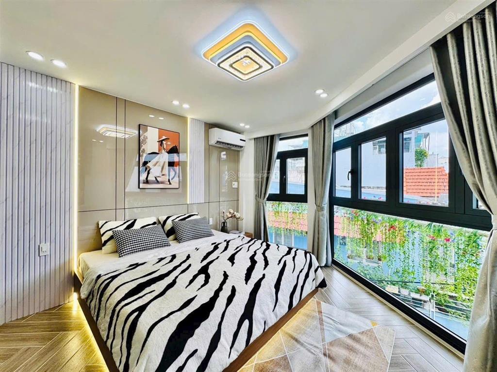 Bán căn góc 2mt giá tốt xe hơi đậu cửa khu dân cư văn minh