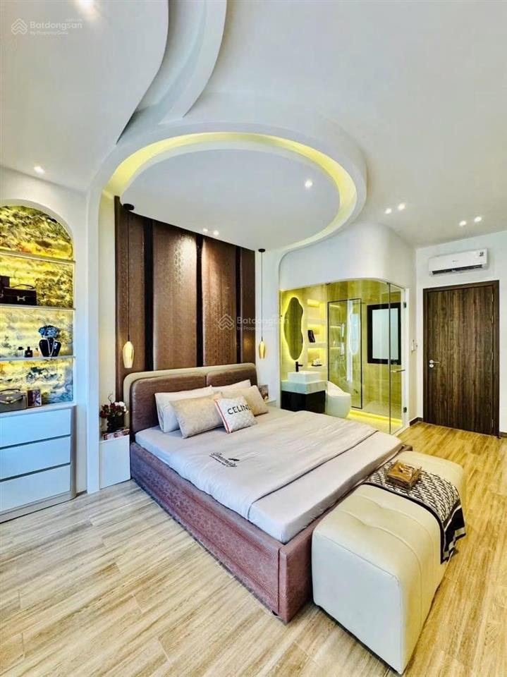 Cho thuê nhà phố cao cấp ds 3  p9 cũ  thông xe tải khu bàn cờ  có thang máy
