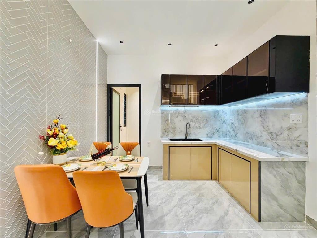 Bán nhà hẻm 3,5m  gần đường thống nhất kế bên trường phan tây hồ  giá tốt