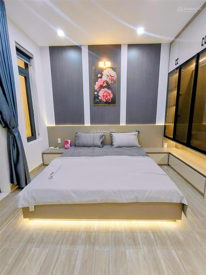 Giảm nhẹ 200tr  cho căn hẻm thông  kế bên nhà ga t3  4 phòng ngủ