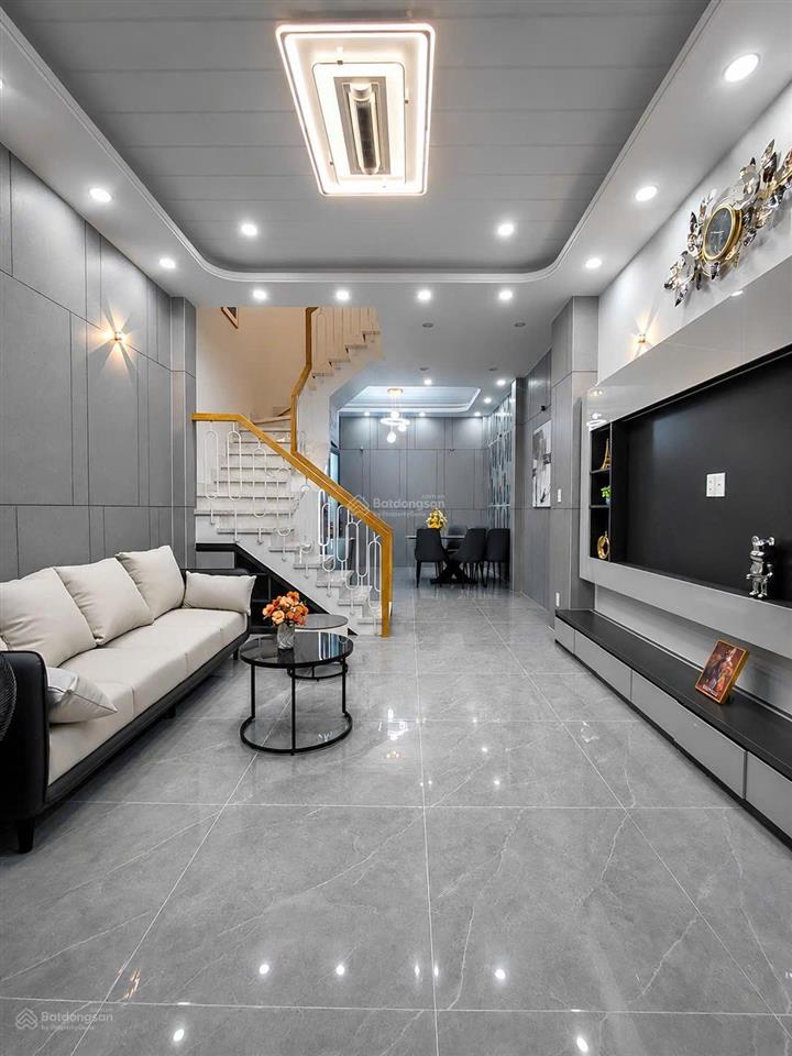 Giảm nhẹ 200tr  cho căn hẻm thông  kế bên nhà ga t3  4 phòng ngủ