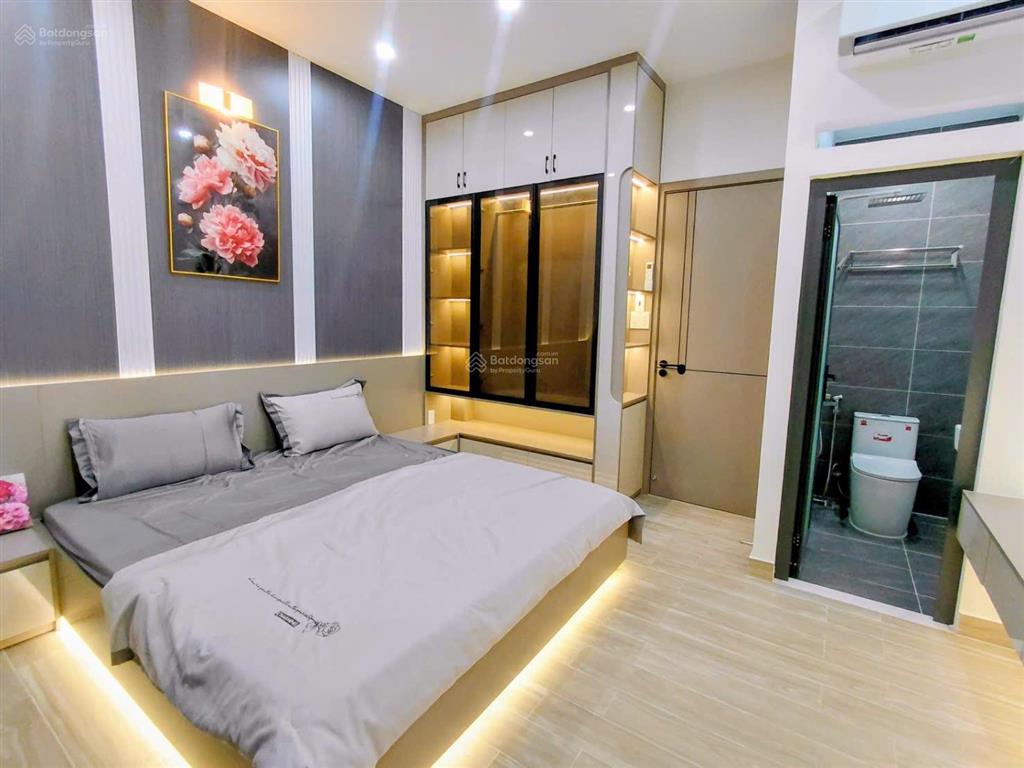 Giảm nhẹ 200tr  cho căn hẻm thông  kế bên nhà ga t3  4 phòng ngủ