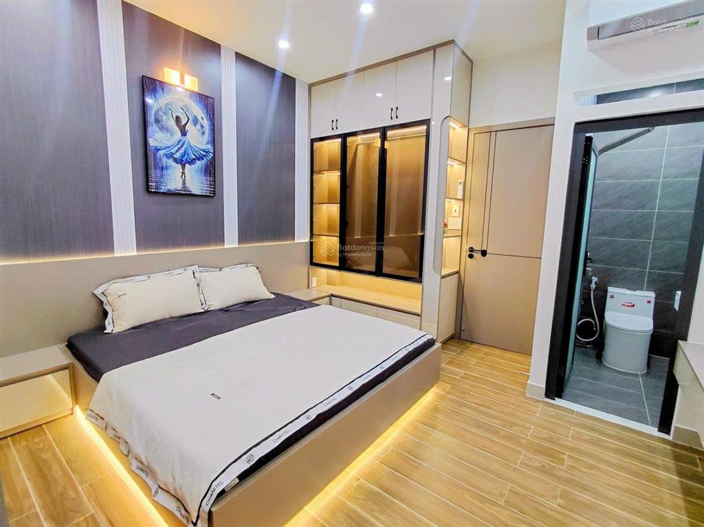 Giảm nhẹ 200tr  cho căn hẻm thông  kế bên nhà ga t3  4 phòng ngủ