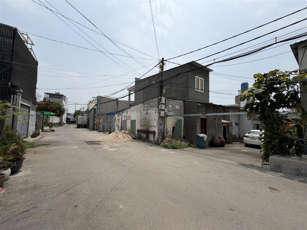 Tôi cần bán gấp đất shr 98m2 ngay chợ bùi công trừng q12. hoa hồng gửi dv 2%