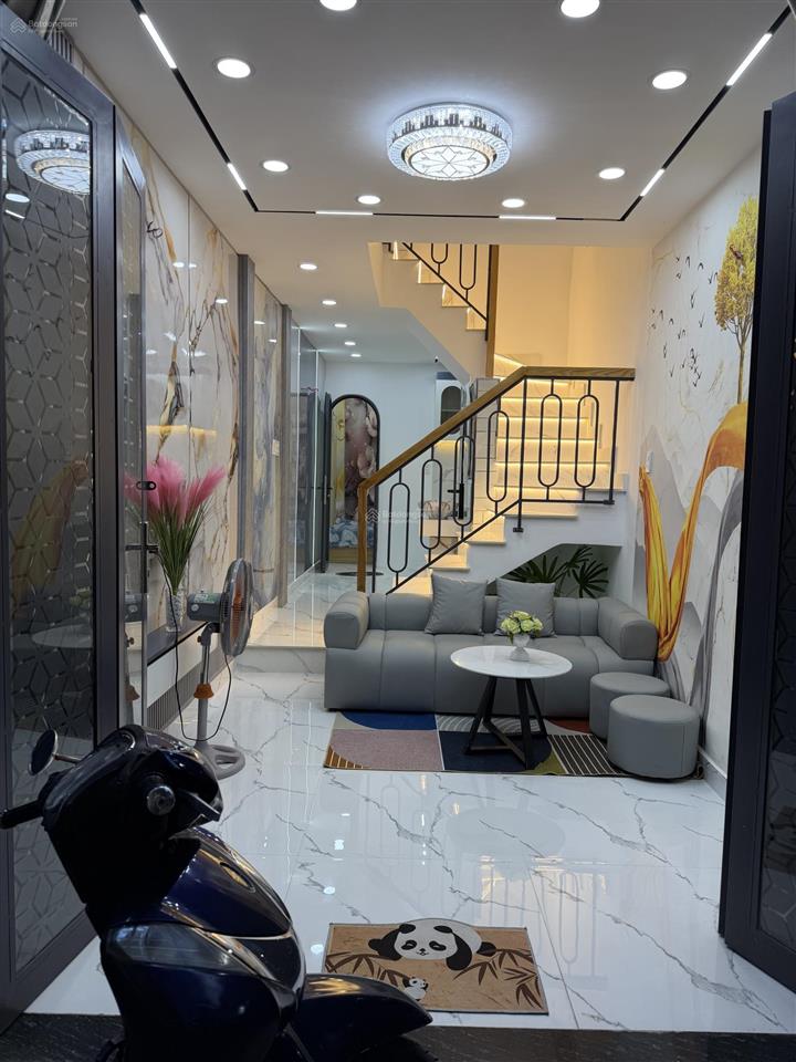 Tôi chính chủ cần bán nhà 107/33/24p có hoa hồng cho dv 1.5%