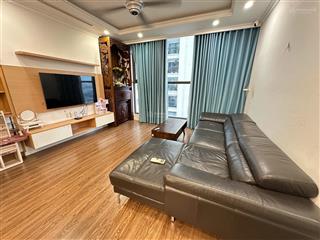 Chính chủ chuyển nhượng chcc cao cấp trung tâm quận tây hồ, căn góc, full đồ, giá rẻ!