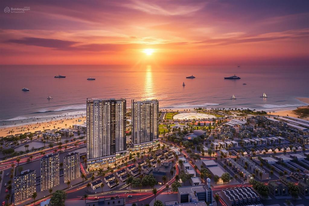 Toà a the sailing quy nhơn  sở hữu vị trí mặt biển ôm trọn quảng trường trung tâm thành phố