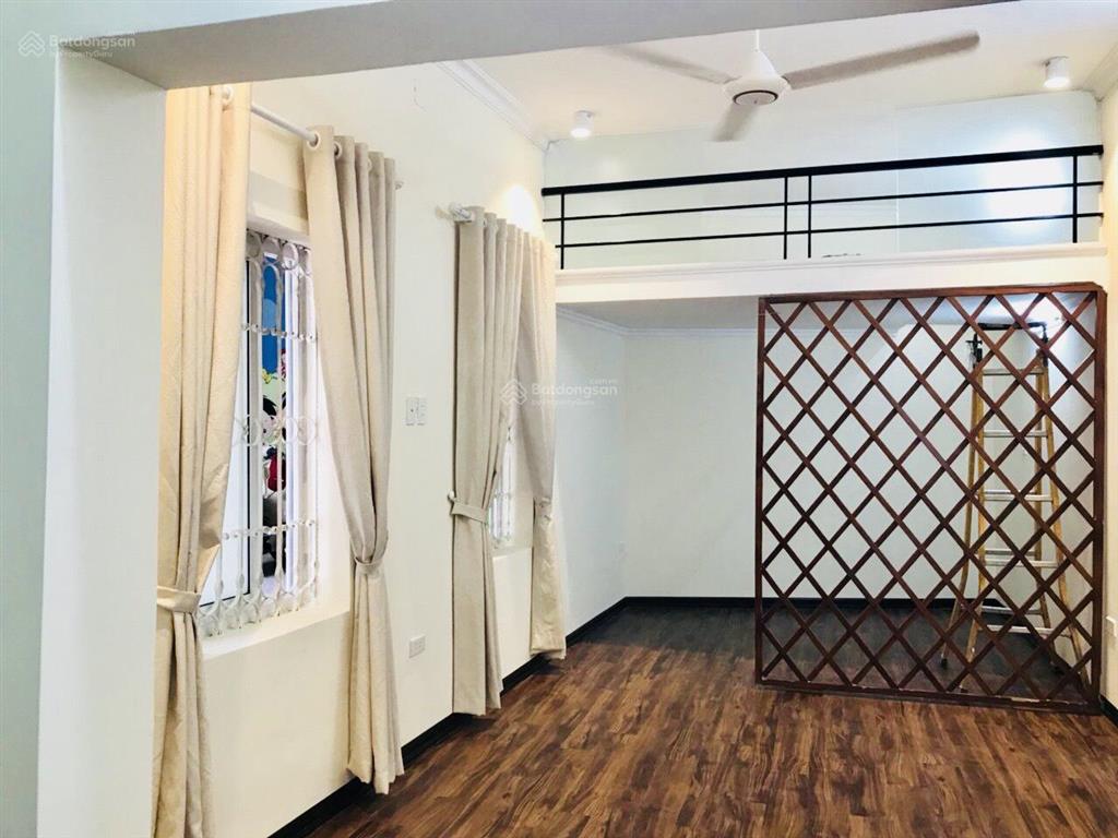 Cho thuê nhà nguyên căn ngõ 55 d phố hai bà trưng  hoàn kiếm  hà nội