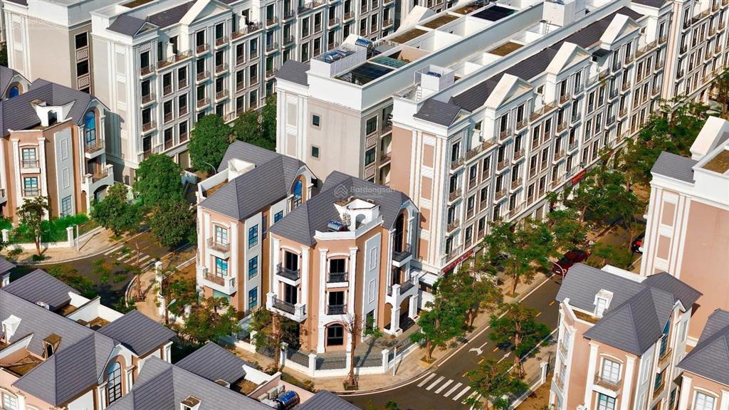 Bán gấp nhà phố 162 m2 ( xẻ khe thoáng) giá 22 tỷ rẻ nhất thị trường
