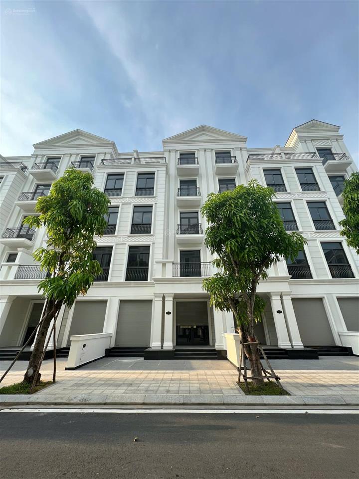 Bán nhà phố liền kề vinhomes grand park quận 9  giá tốt  84m², chỉ 13,8 tỷ bao thuế phí