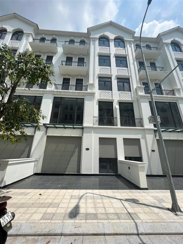 Bán nhà phố liền kề vinhomes grand park quận 9  giá tốt  84m², chỉ 13,8 tỷ bao thuế phí