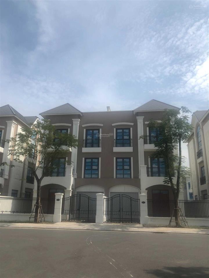 Bán nhanh biệt thự song lập 200m2 khu an ninh khép kín bảo vệ 24/7 26.5 tỷ  0938 703 ***